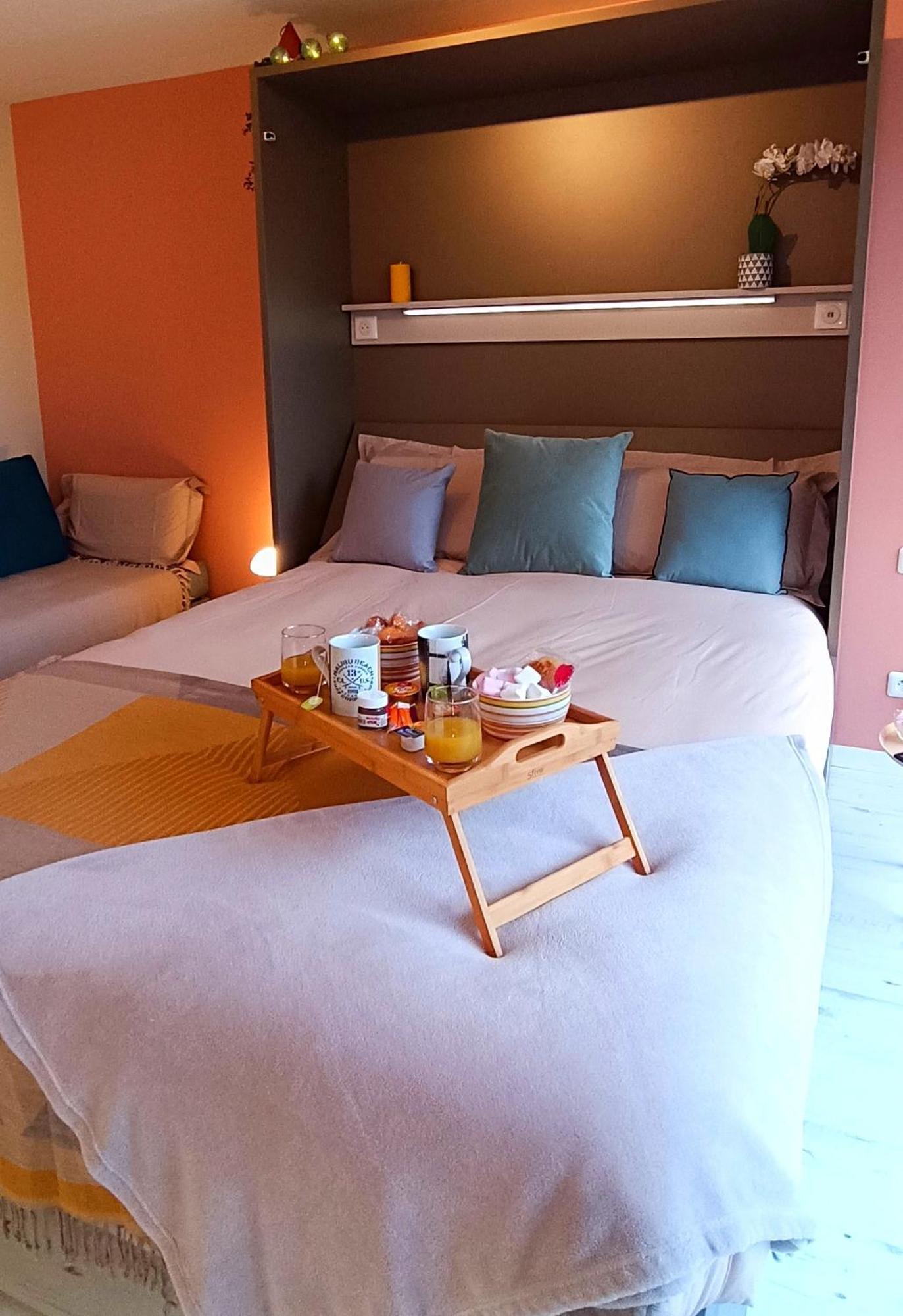 Studio Proche Plage - Parking Gratuit Et Prive - Terrasse Et Petit Jardin Cloture Courseulles-sur-Mer Luaran gambar